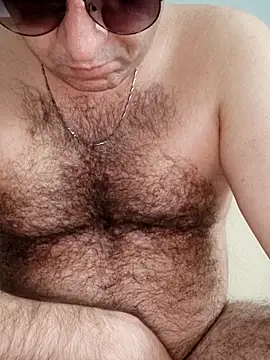 Snapshot of fraud705 chatting on December 2025 01:43:02 PM fraud705 online show from December 2025 01:43:02 PM