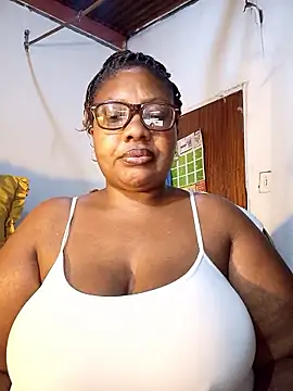 Snapshot of YELLOW_BONE chatting on January 2026 08:59:01 PM YELLOW BONE online show from January 2026 08:59:01 PM