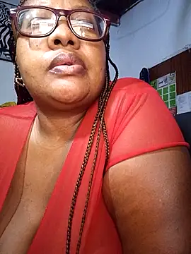 YELLOW BONE online show from April 2026 11:45:02 PM