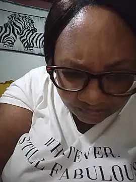 Snapshot of YELLOW_BONE chatting on July 2026 09:23:02 PM YELLOW BONE online show from July 2026 09:23:02 PM