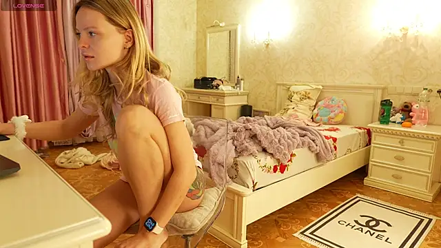 Masha 2002 online show from October 2025 07:04:02 PM
