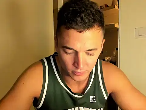 paulblack21 online show from February 2026 07:22:01 PM