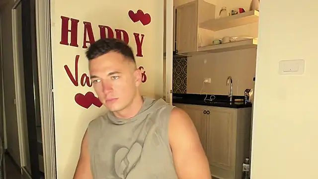 paulblack21 online show from February 2026 07:12:01 PM