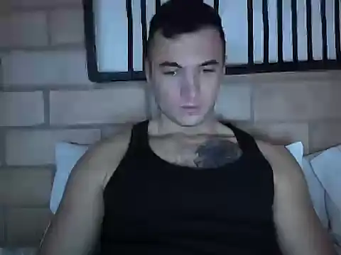 paulblack21 online show from April 2026 07:51:01 PM