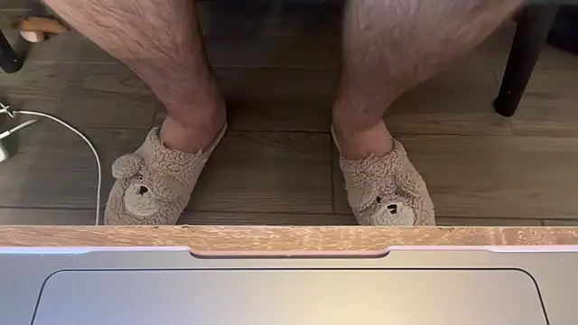 Sasha  Love online show from April 2026 04:00:02 PM