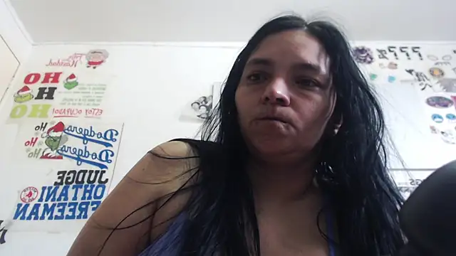veronica salas online show from April 2026 01:40:01 PM