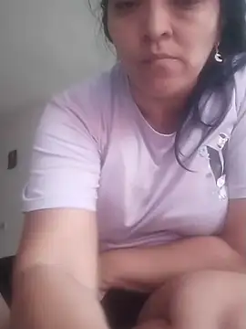 Snapshot of veronica_salas chatting on February 2025 03:04:02 PM veronica salas online show from February 2025 03:04:02 PM