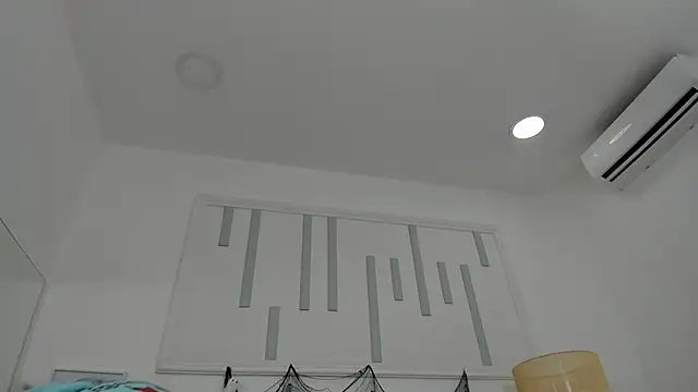 Snapshot of veronica_salas chatting on October 2025 09:11:02 PM veronica salas online show from October 2025 09:11:02 PM