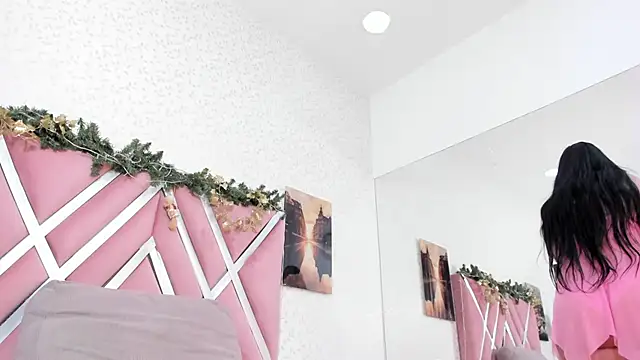 Snapshot of veronica_salas chatting on November 2025 10:32:01 PM veronica salas online show from November 2025 10:32:01 PM