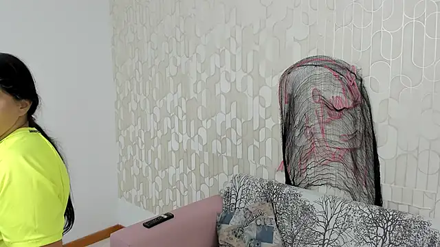 Snapshot of veronica_salas chatting on October 2025 08:19:01 PM veronica salas online show from October 2025 08:19:01 PM