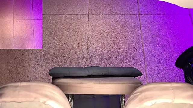 Snapshot of Farmer_James chatting on November 2025 10:31:01 AM Farmer James online show from November 2025 10:31:01 AM