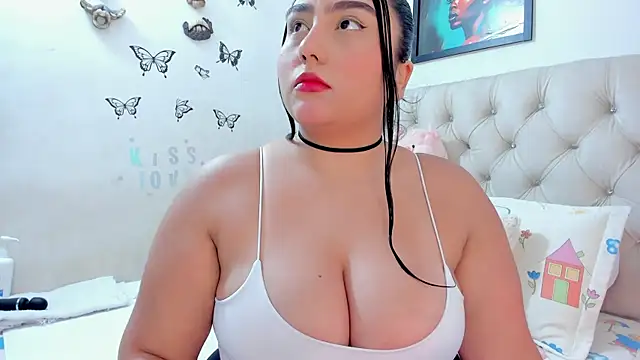 NayaWayne online show from April 2026 04:11:02 PM