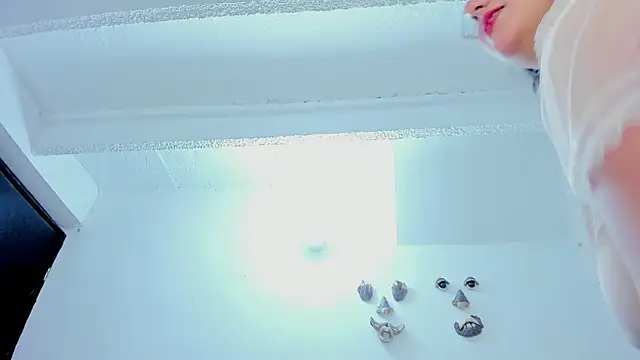 NayaWayne online show from February 2025 09:27:02 PM