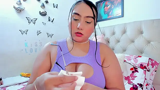 NayaWayne online show from March 2026 04:24:02 PM