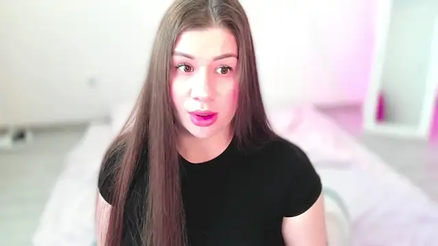 JuicyHelenX online show from June 2026 10:10:02 AM