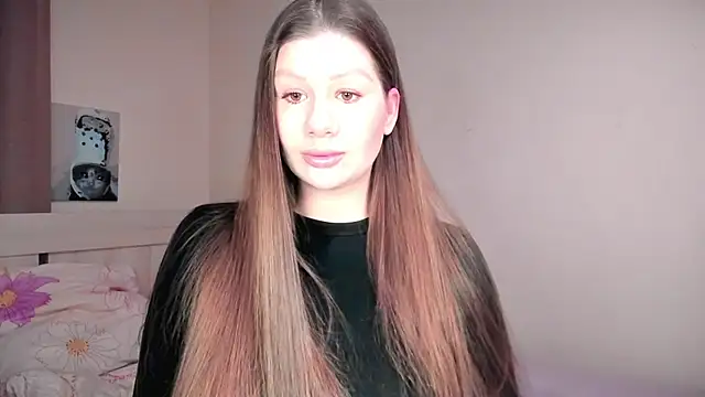 JuicyHelenX online show from February 2026 04:02:01 PM