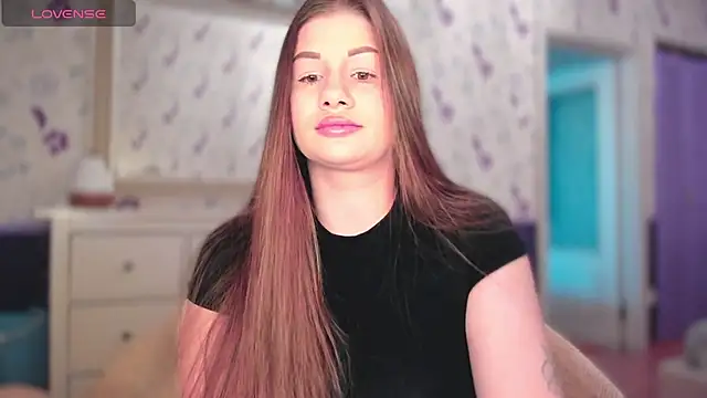 JuicyHelenX online show from October 2025 01:24:01 PM