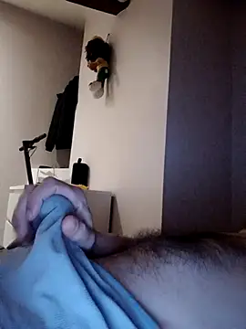 Alainsolo online show from September 2025 10:53:01 PM