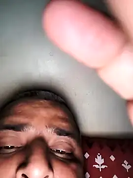 Snapshot of rajstrip12650 chatting on March 2025 06:39:02 PM rajstrip12650 online show from March 2025 06:39:02 PM