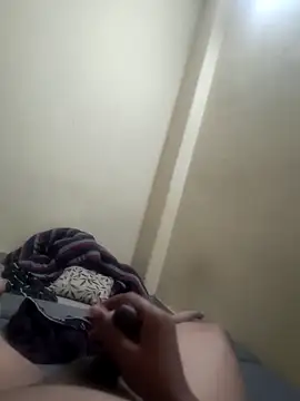 rajstrip12650 online show from April 2026 11:52:01 PM