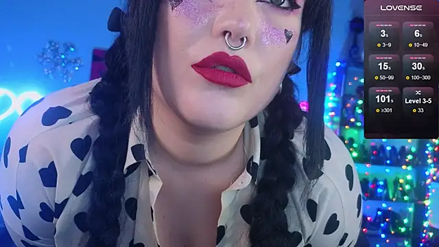 wickedxqueen online show from December 2024 09:38:02 PM