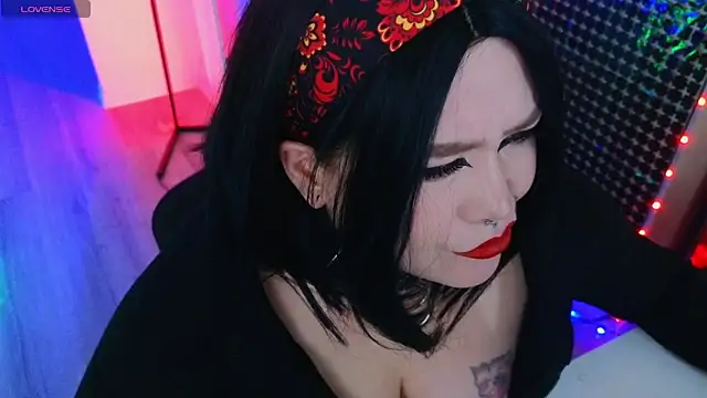 Snapshot of wickedxqueen chatting on June 2026 12:55:02 PM wickedxqueen online show from June 2026 12:55:02 PM