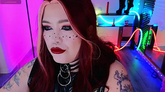 Snapshot of wickedxqueen chatting on June 2026 08:54:01 PM wickedxqueen online show from June 2026 08:54:01 PM