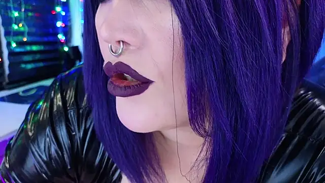 wickedxqueen online show from March 2025 05:36:01 AM