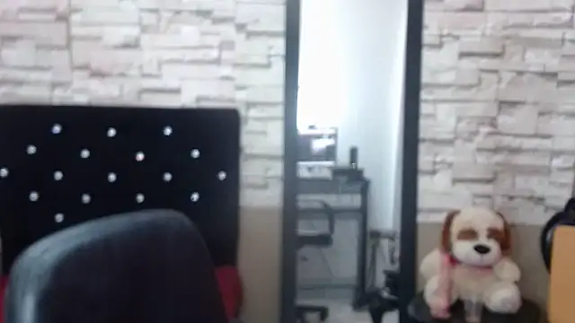 MarianaNight02 online show from October 2025 10:16:01 PM