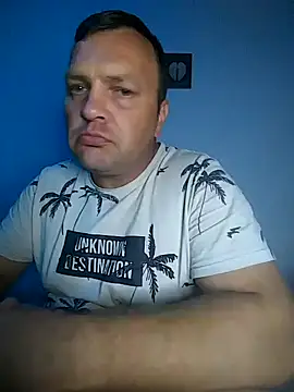 Bury0117 online show from October 2025 06:42:01 PM