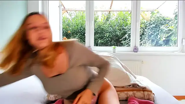 LaurenSommer online show from November 2025 08:26:02 AM