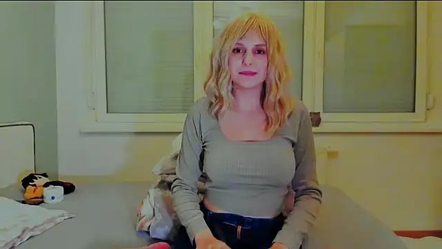 LaurenSommer online show from November 2025 07:36:02 PM