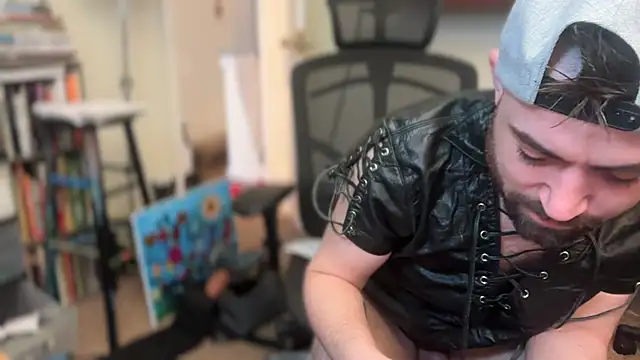 Fr4nk1eFFuxxx online show from February 2025 04:07:01 PM