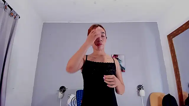 Estrella Duran online show from July 2026 12:24:02 PM