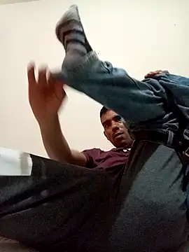 JohanyLatino online show from March 2026 09:05:01 PM