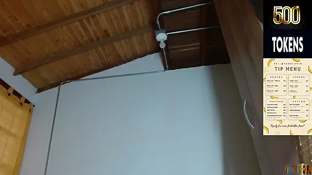 JohanyLatino online show from April 2026 10:58:01 PM