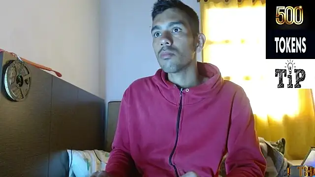 JohanyLatino online show from April 2026 08:56:01 PM