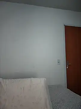 HannaFallow online show from November 2025 04:01:02 AM