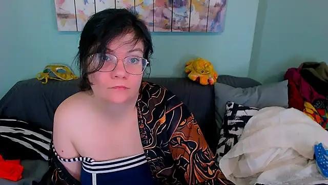 EverlyRays online show from April 2026 07:31:01 PM