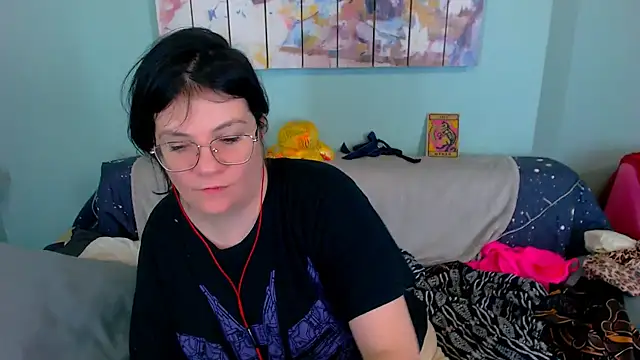 Snapshot of EverlyRays chatting on February 2026 03:06:01 AM EverlyRays online show from February 2026 03:06:01 AM