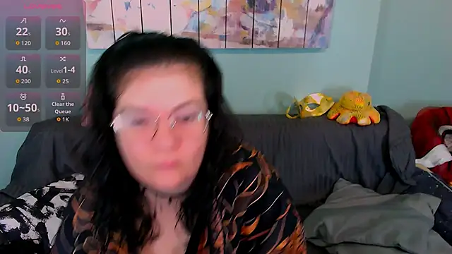 EverlyRays online show from May 2026 12:55:02 PM