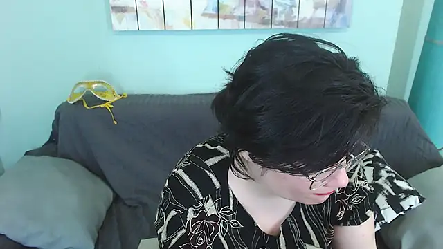 EverlyRays online show from March 2025 09:59:01 PM