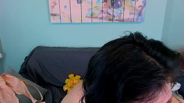 EverlyRays online show from March 2026 12:45:02 PM