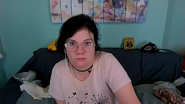 EverlyRays online show from March 2026 11:52:01 PM