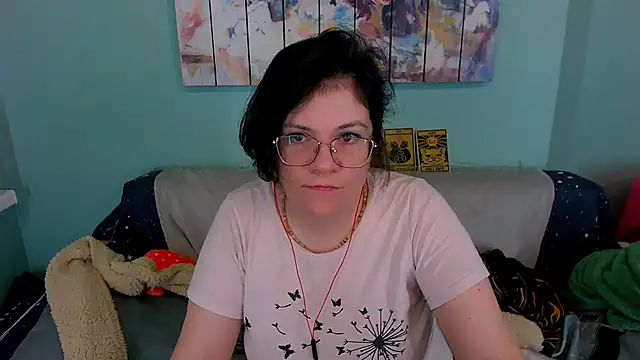 Snapshot of EverlyRays chatting on February 2026 02:35:02 AM EverlyRays online show from February 2026 02:35:02 AM