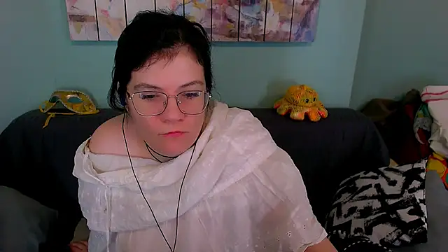 EverlyRays online show from April 2026 02:28:01 AM