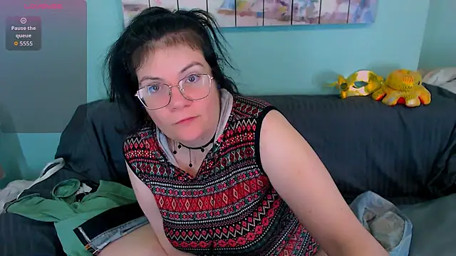 EverlyRays online show from May 2026 02:56:02 PM