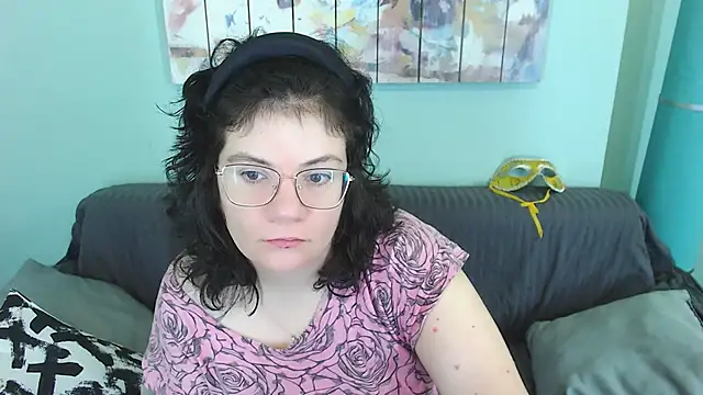 EverlyRays online show from February 2025 04:06:01 AM