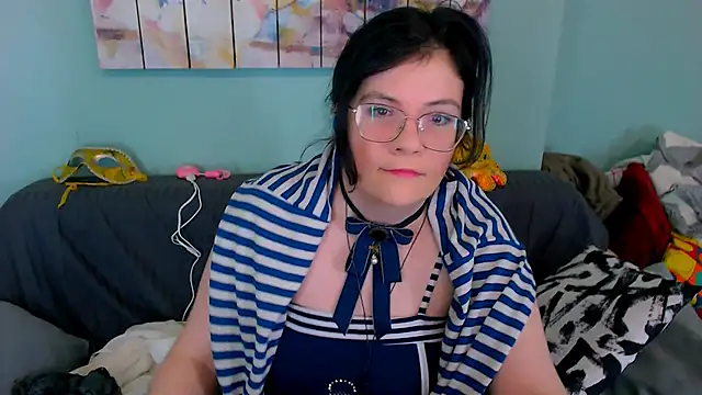 EverlyRays online show from April 2026 07:22:01 AM