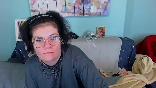 Snapshot of EverlyRays chatting on January 2026 04:02:02 PM EverlyRays online show from January 2026 04:02:02 PM